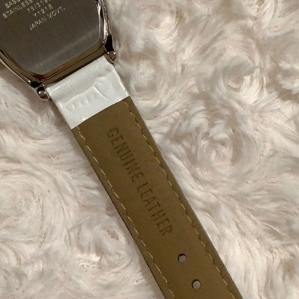 ⬇️⬇️⬇️ CLEARANCE ⬇️⬇️⬇️ Amitron Fashion Watch